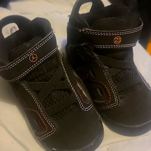 Jordan 6-17-23 Black/University Red toddler